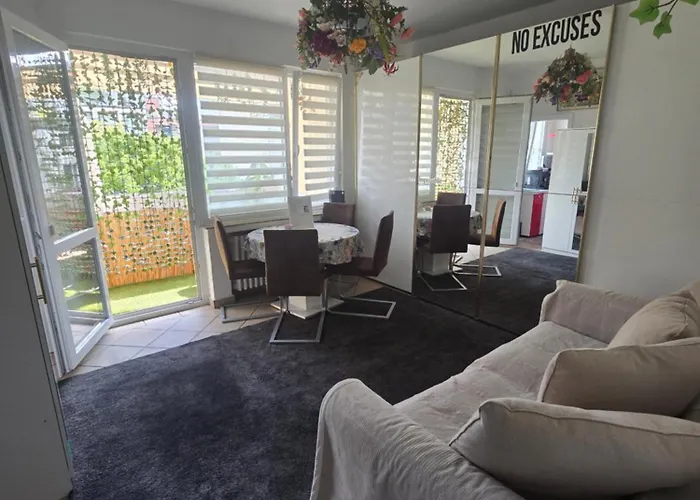 Appartement Zentrales Naehe Dom 5 Haltestellen Bis Koelnmesse *